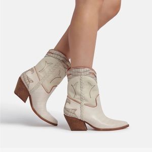 Dolce Vita Loral Boots